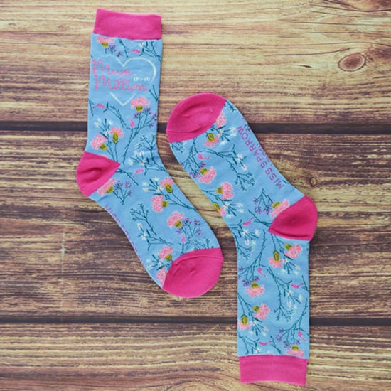 Miss Sparrow Damen-Mama-Socken | Blumengemusterte Bambussocken | Atmungsaktiv weich | Geschenke für Mütter zum Muttertag (blau) - Image 4
