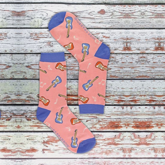 Miss Sparrow - Womens Novelty Gitarre Bambus Socken - Gitarre (Rosa) - Image 5