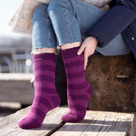Wärmehalter - Damen Thermosocken für den Winter | Outdoor & Indoor Socken | Kuschelig & Flauschig | Geschenke für Frauen - Deep Fuchsia / Berry (Tuscuny) - Image 4