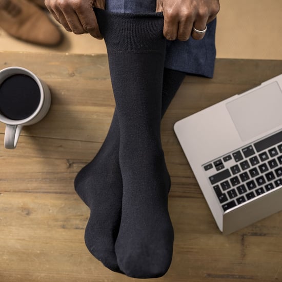 IOMI - 6 Pack Herren Diabetiker Bambus Socken | Extra breite nahtlose lockere nicht elastische Socken - Weiß - Image 3