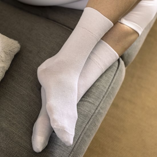 IOMI - 12 Paar Multipack Damen Diabetiker Bambus Socken | Damen Extra breite nahtlose Socken mit nicht elastischen sanften Grip Top - Beige - Image 5