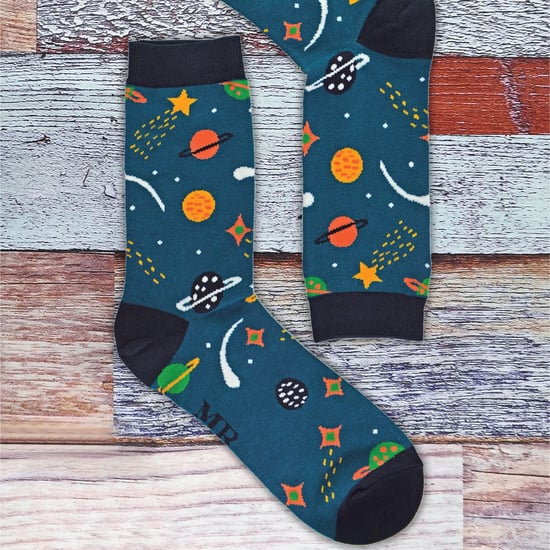 Mens Solar System Space Socken | Herr Heron | Neuheit Sterne Galaxie Planeten gemusterten Bambus-Socken - Raum (Navy) - Image 5
