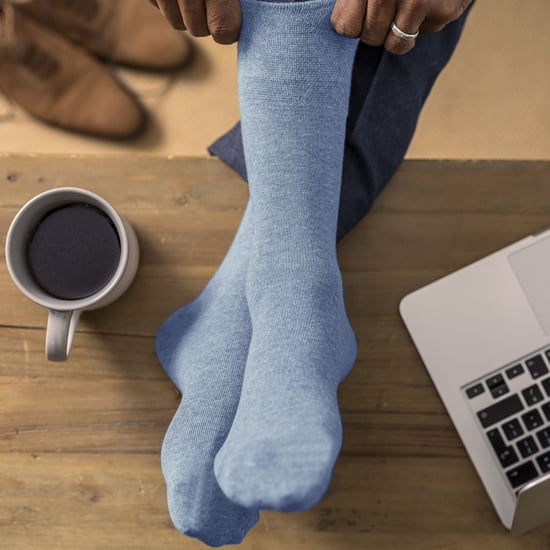 Gentle Grip - Herren 6 Paar Multipack Diabetiker Socken mit Honigkamm oben und Hand verbunden Toe Nähte - Blues - Image 5