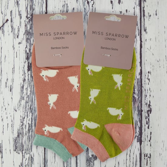 2 Paar Multipack Damen Bambus Trainer Socken | Miss Sparrow | Atmungsaktive Neuheit Tiermuster Socken - Kaninchen - Image 4