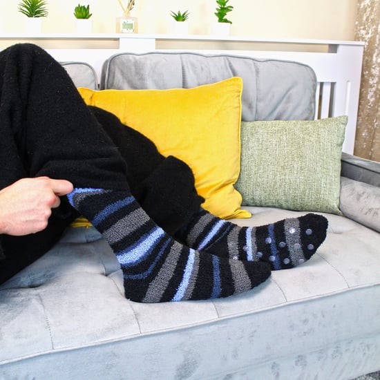 4 Paar Herren Bettsocken |Thermal Anti-Rutsch Fuzzy Slipper Socken - Blau / Rot gestreift - Image 5