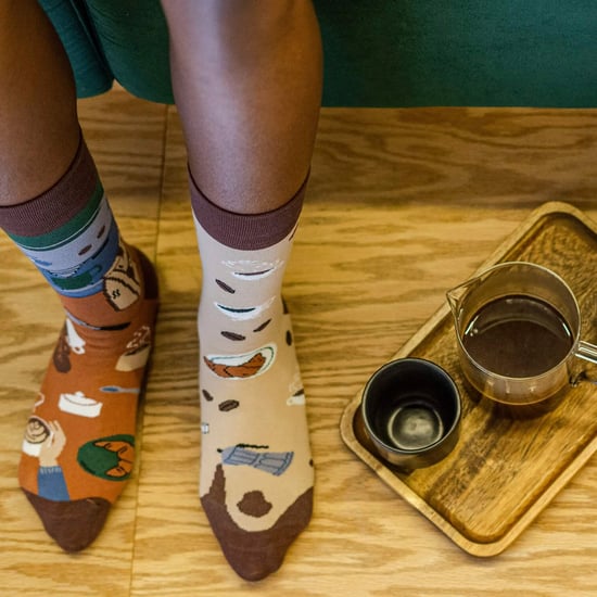 SPOX SOX Herren & Damen Mismatched Neuheit Odd Socken Kaffee - Image 4