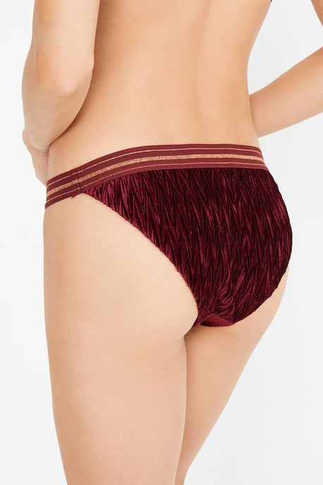 Niedrig geschnittene gerippte Hipster-Bikinihose - Image 2
