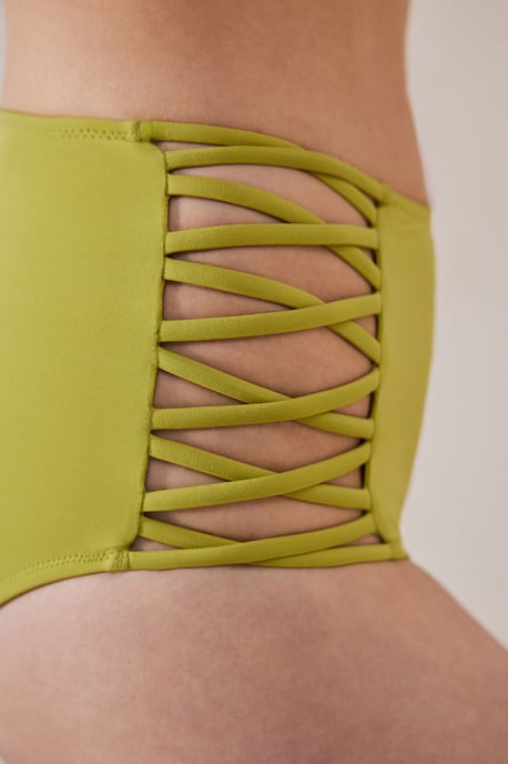 Hochtaillierte Cut-Out Bikini-Hosen - Image 3