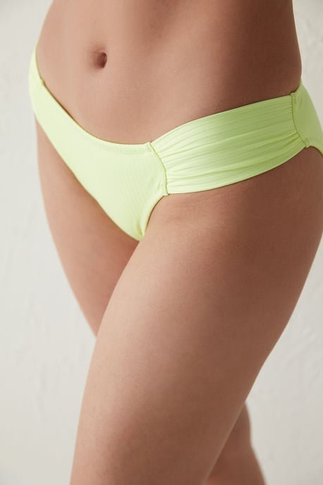 Rippierte Mid-Waist Hipster-Bikinihosen - Image 2