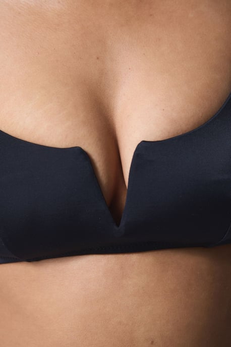 Fester Ausschneide-Bikini-Oberteil mit Bügel - Image 4