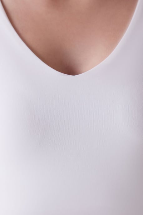 Penti Enganliegendes V‑Ausschnitt-Top - Weiß - Image 4