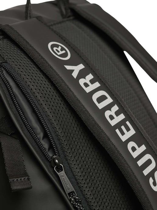 Superdry Tarp Roll Top Rucksack, Schwarz - Image 5