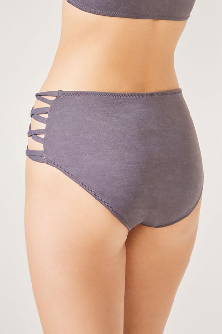 Hochgeschnittene Cut-Out Hipster-Bikini-Hose - Image 2