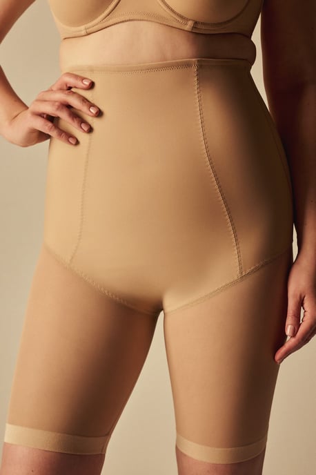 Hochtaillierte Mesh Shapewear-Shorts - Image 4