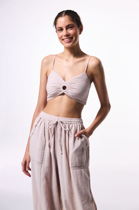 Damen Crop Cut-Out Bralet-Top - Image 3