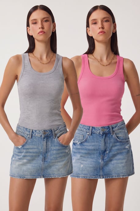 Fitted U-Hals Gestricktes 2er-Pack Tanktop - Image 1