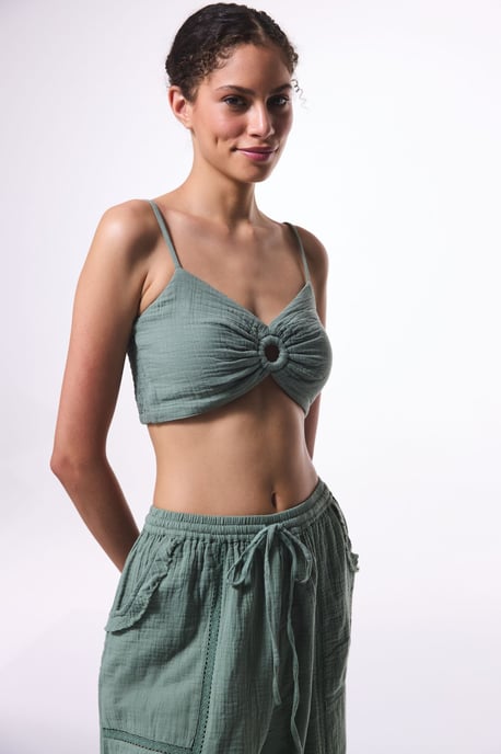 Baumwoll-Crop-Top mit Cut-Out-Detail - Image 4