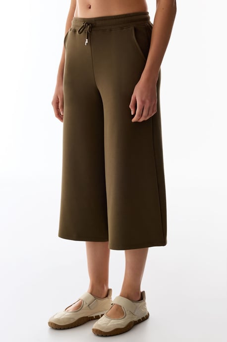 Hüfthohe Übergröße Strick-Culotte-Shorts - Image 1