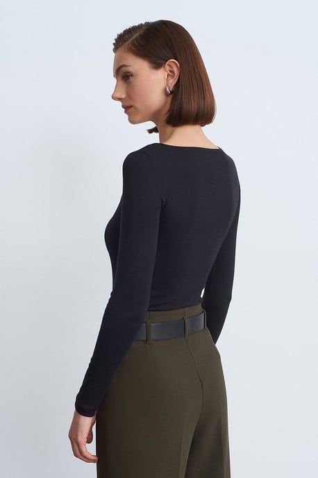 Damen Slim-Fit Boot-Ausschnitt Langarmbluse - Image 2