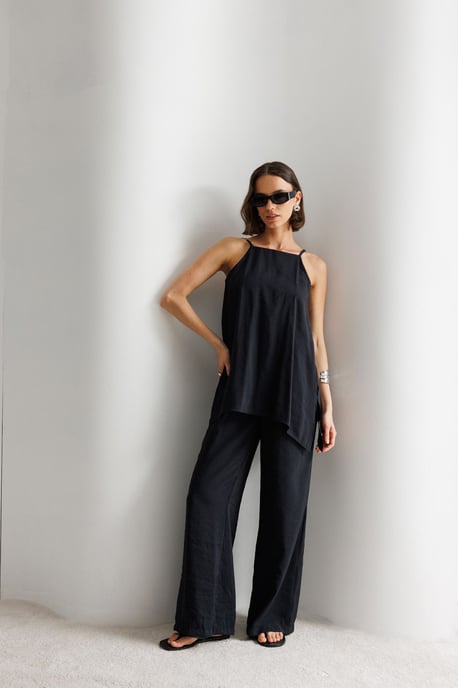Weit geschnittener Halter-Jumpsuit - Image 2