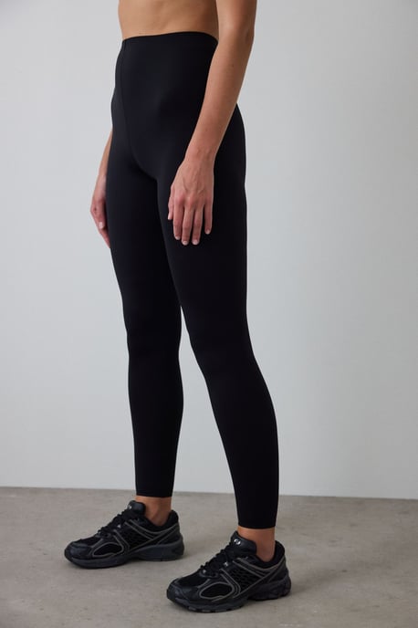 Knöchellange Strumpfhosen aus Strick - Image 4