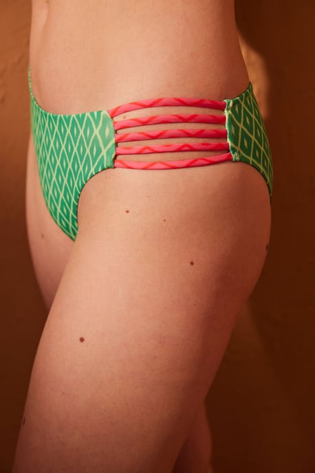 Geometrische Mid-Waist Hipster-Bikiniunterteile - Image 3