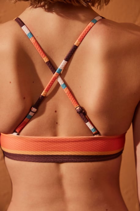 Gestreiftes Halter-Bralette-Bikini-Oberteil - Image 6