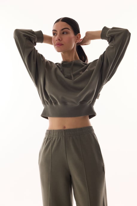 Übergroßer kurzer Strick-Hoodie - Image 1