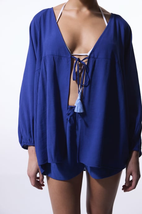 Einfarbiger Midi Gewebter Kimono mit Fransenband - Image 4