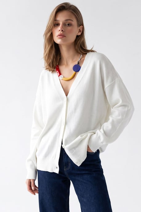 Langribbeliger Strickcardigan mit V-Ausschnitt und Knopfverschluss - Image 1
