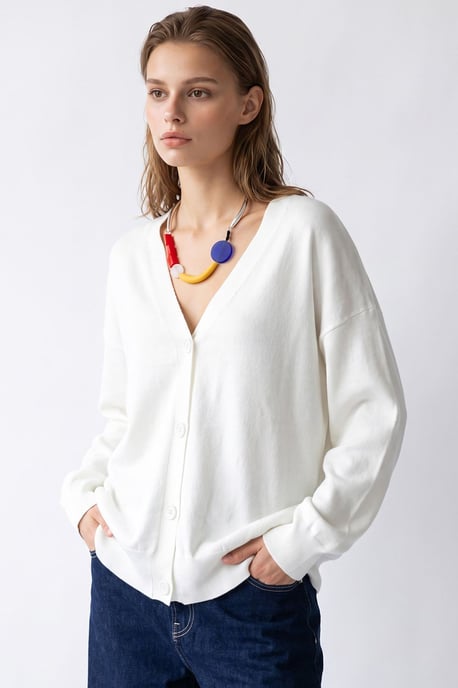 Langribbeliger Strickcardigan mit V-Ausschnitt und Knopfverschluss - Image 5