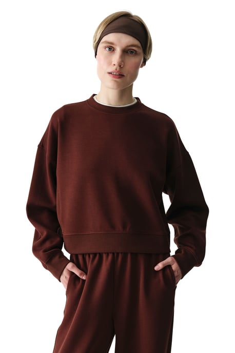 Übergroßes Gestricktes Sweatshirt mit Rundhalsausschnitt - Image 3