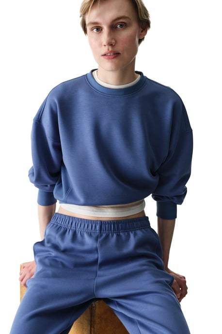 Übergroßes Gestricktes Sweatshirt mit Rundhalsausschnitt - Image 1