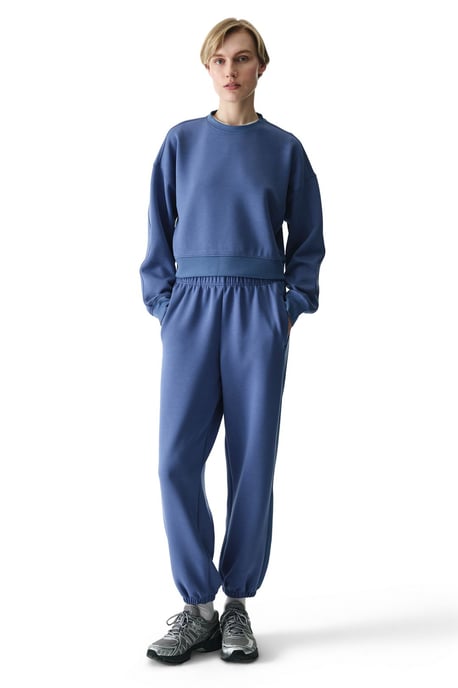 Übergroßes Gestricktes Sweatshirt mit Rundhalsausschnitt - Image 5