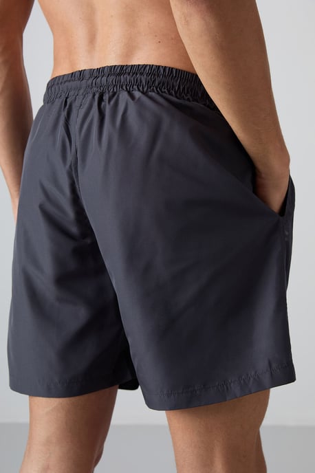 Herren Einteiler mit Shorts zum Hineinschlüpfen - Image 6