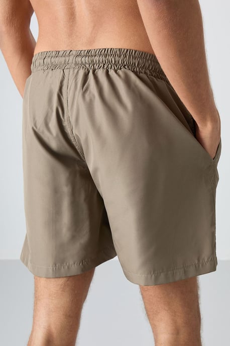 Herren Einteiler mit Shorts zum Hineinschlüpfen - Image 6