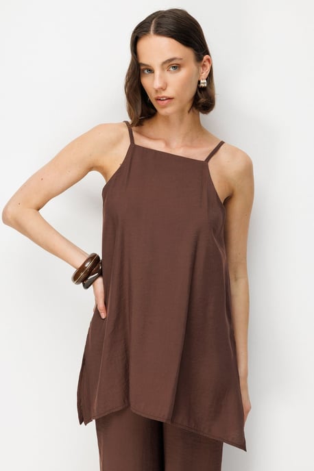 Weit geschnittener Halter-Jumpsuit - Image 5