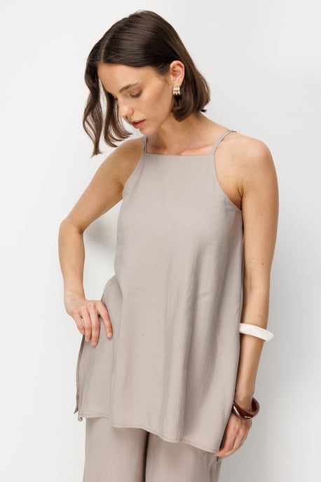 Weit geschnittener Halter-Jumpsuit - Image 4