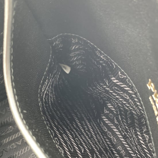 Prada Lederhandtasche Spectrum - Image 6