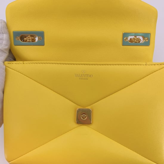 Valentino Pre-owned Garavani Lederschultertasche mit einem Niet - Gelb - Image 6