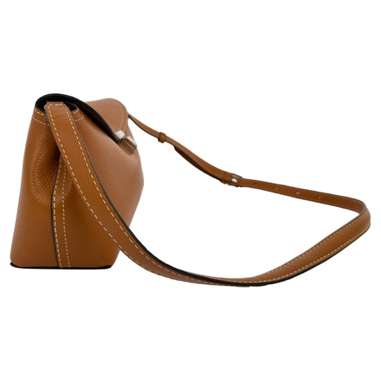 Totemé T-Lock Clutch aus genarbtem Leder in Hellbraun - Image 3
