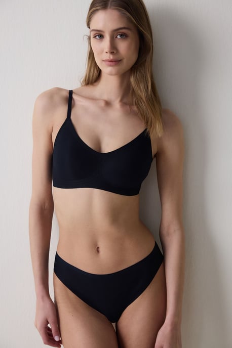 Geripptes Strick-Bralette - Image 2