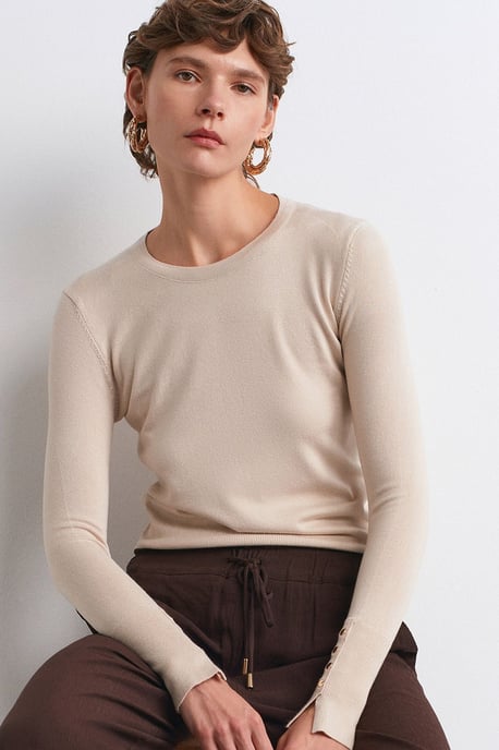 Rippstrick Rundhals Slim Fit Pullover - Image 5