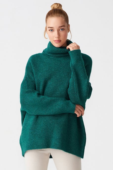 Übergroßer gerippter Rollkragenpullover - Image 4