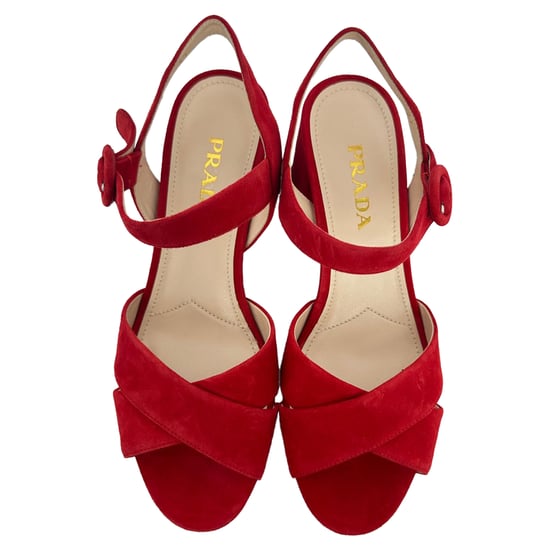 Prada Crisscross Block Heels aus rotem Wildleder - Image 3