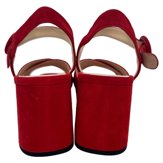 Prada Crisscross Block Heels aus rotem Wildleder - Image 6