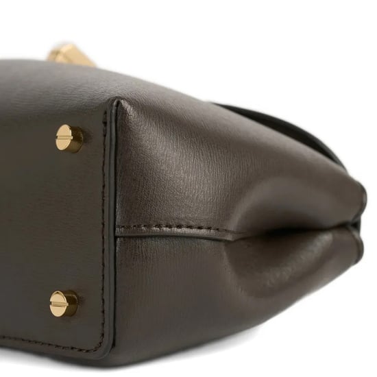 Toteme T-Lock Clutch aus Leder - Image 5