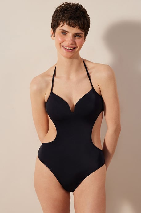 Lisa Anzug - Image 1
