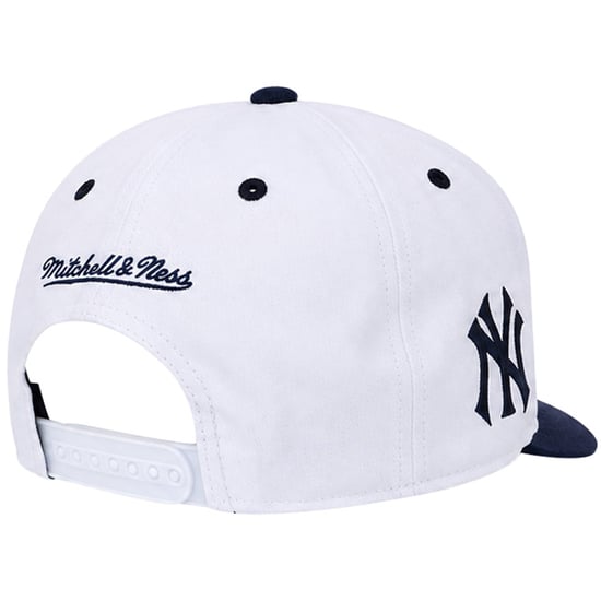 Mitchell & Ness MLB New York Yankees Flipped Pro Weiße Kappe - Image 2