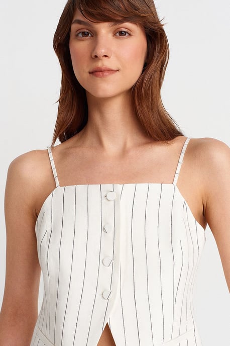 Ärmellose Bluse mit quadratischem Ausschnitt und Knöpfen - Image 3